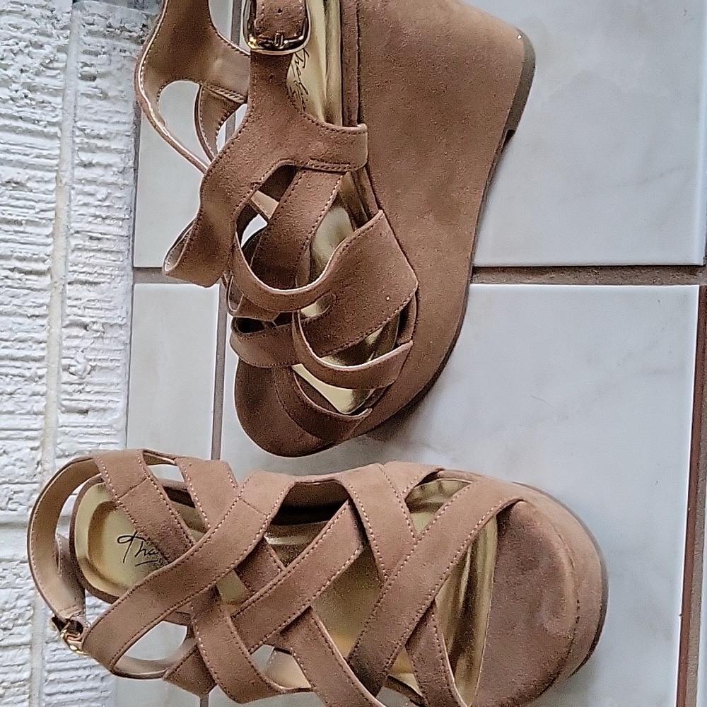 Super cute nude wedge heels